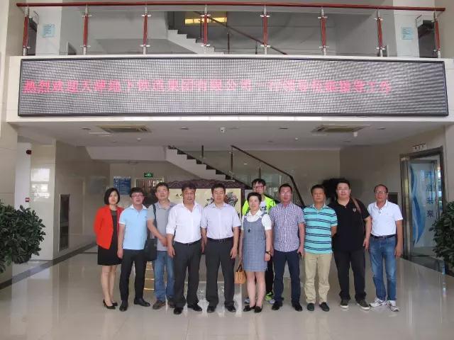  /><br />
</span> 
</p>
<p style=